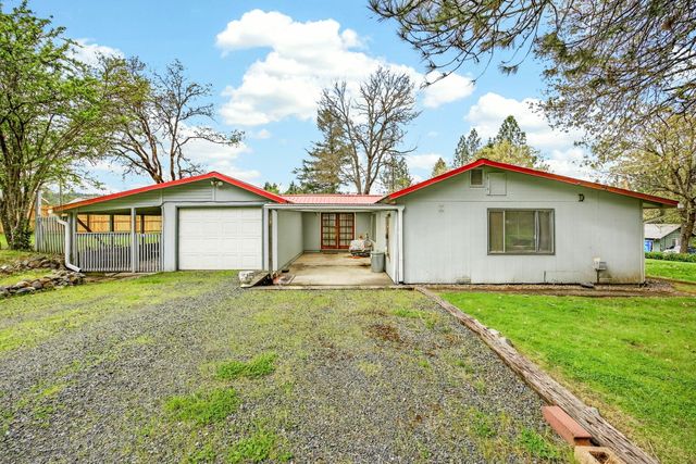 135 Frankham Road, Grants Pass, OR 97527