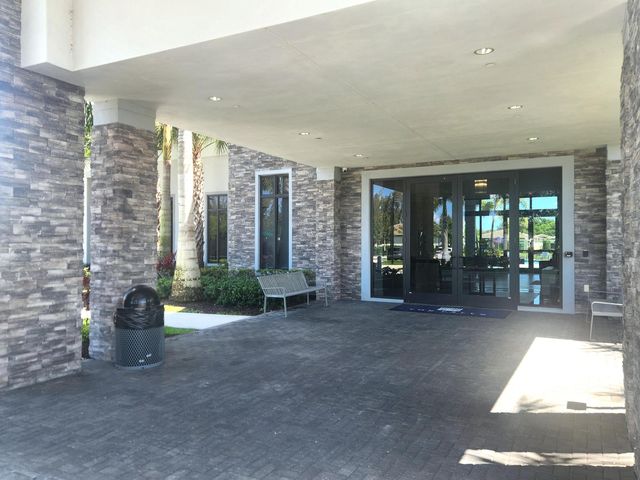 7621 S Blue Spring Drive, Parkland, FL 33067