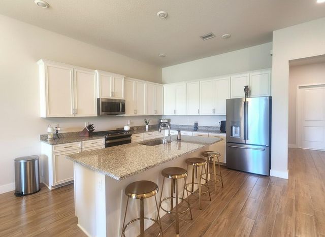 7621 S Blue Spring Drive, Parkland, FL 33067