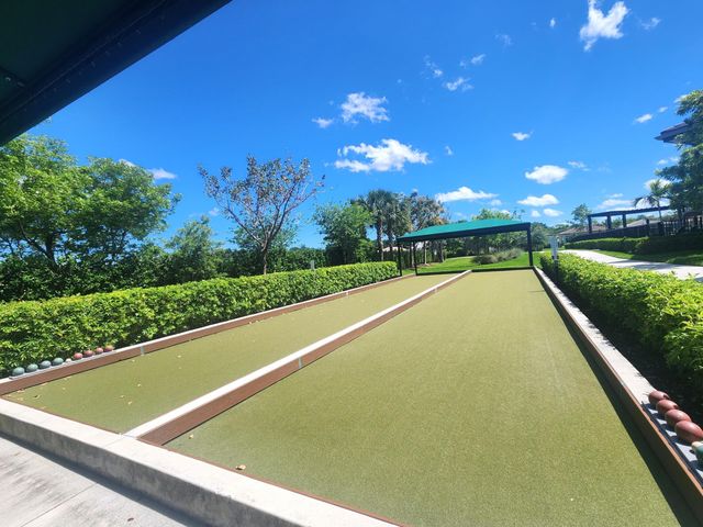 7621 S Blue Spring Drive, Parkland, FL 33067