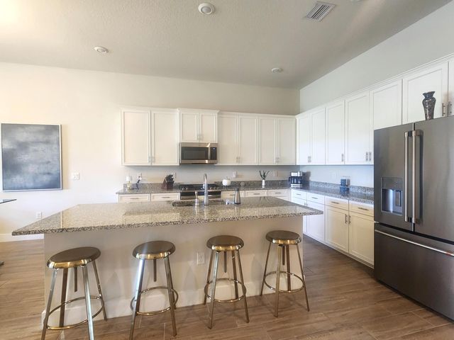 7621 S Blue Spring Drive, Parkland, FL 33067