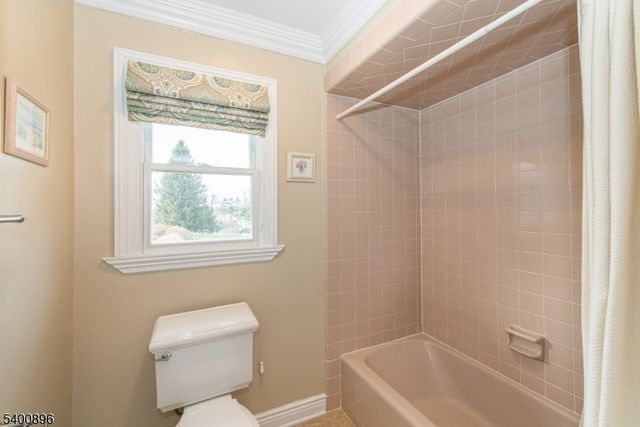 3 LYNN DR, Randolph Twp., NJ 07869