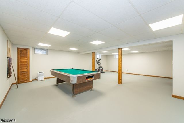 3 LYNN DR, Randolph Twp., NJ 07869