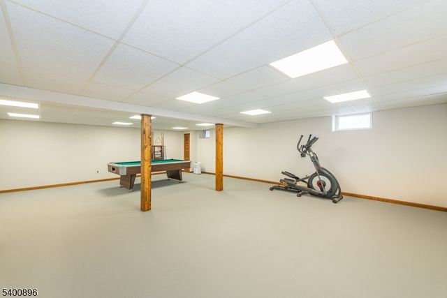 3 LYNN DR, Randolph Twp., NJ 07869