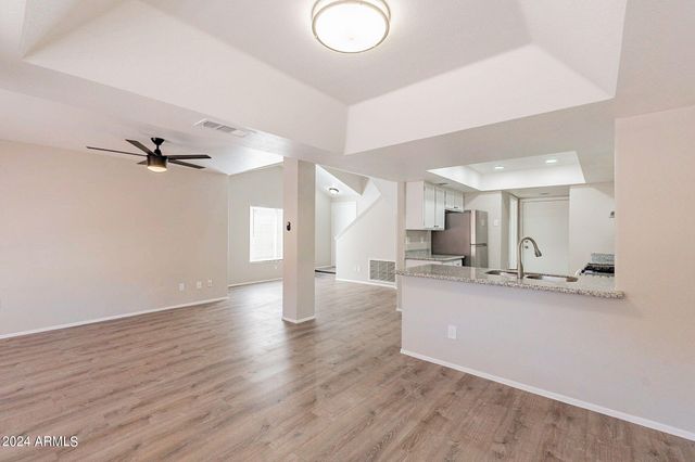 4389 S Potter Drive, Tempe, AZ 85282