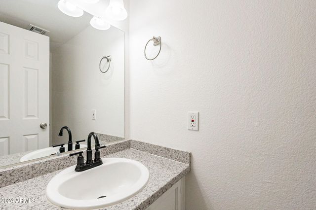 4389 S Potter Drive, Tempe, AZ 85282