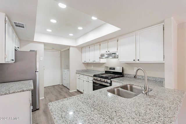 4389 S Potter Drive, Tempe, AZ 85282