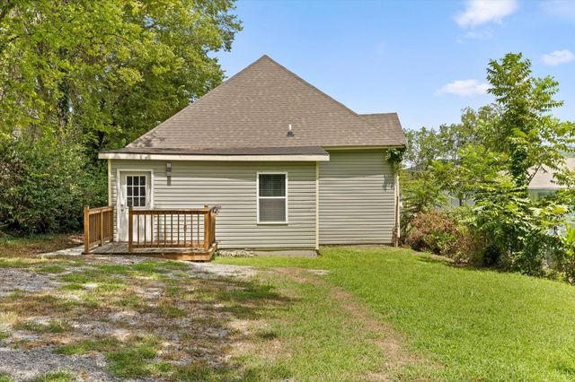 2008 Vine Street, Chattanooga, TN 37404