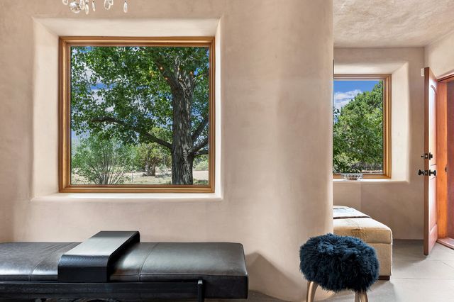 194 Arroyo Hondo Trail, Santa Fe, NM 87508