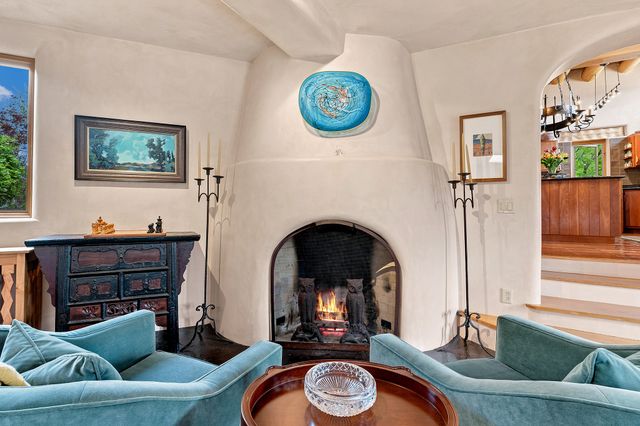 194 Arroyo Hondo Trail, Santa Fe, NM 87508