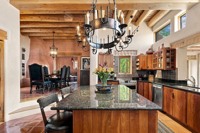 194 Arroyo Hondo Trail, Santa Fe, NM 87508