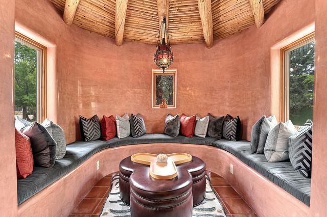 194 Arroyo Hondo Trail, Santa Fe, NM 87508