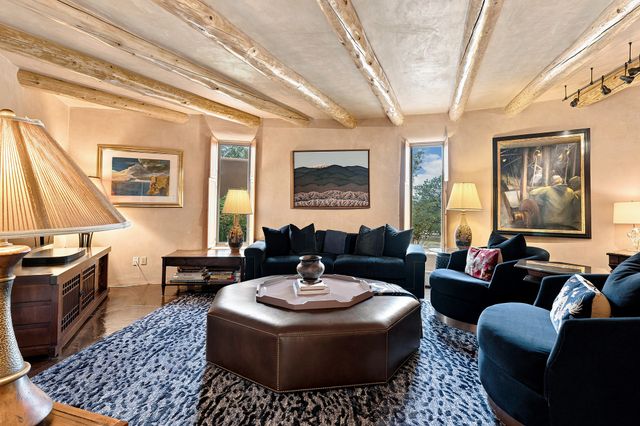 194 Arroyo Hondo Trail, Santa Fe, NM 87508