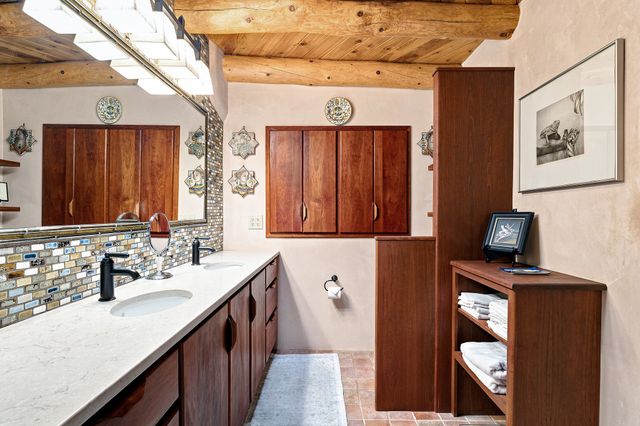 194 Arroyo Hondo Trail, Santa Fe, NM 87508