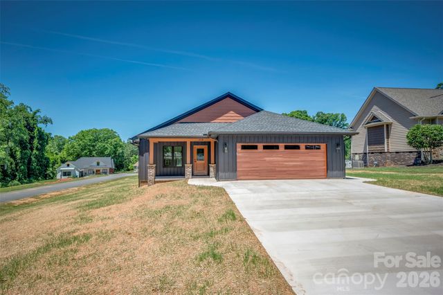 210 Westwood Drive, Forest City, NC 28043
