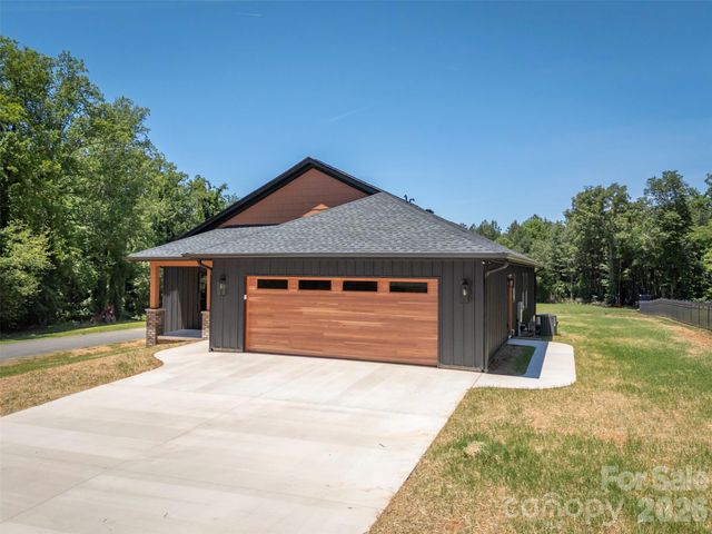 210 Westwood Drive, Forest City, NC 28043