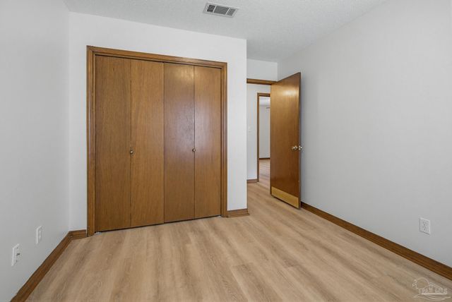 6568 Yellow Hill Dr, Milton, FL 32583