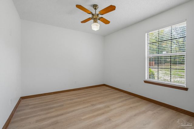 6568 Yellow Hill Dr, Milton, FL 32583