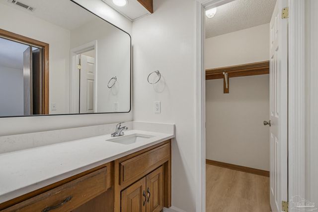 6568 Yellow Hill Dr, Milton, FL 32583