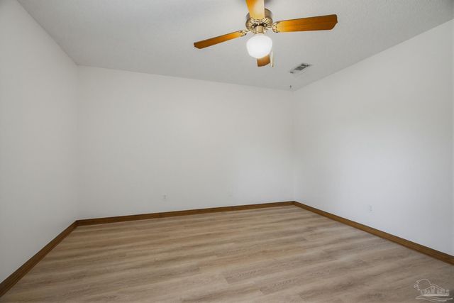 6568 Yellow Hill Dr, Milton, FL 32583