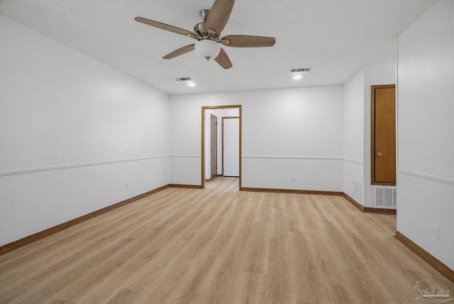 6568 Yellow Hill Dr, Milton, FL 32583