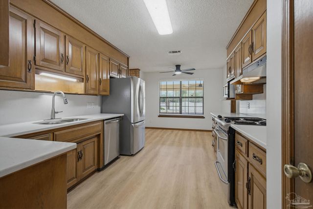 6568 Yellow Hill Dr, Milton, FL 32583