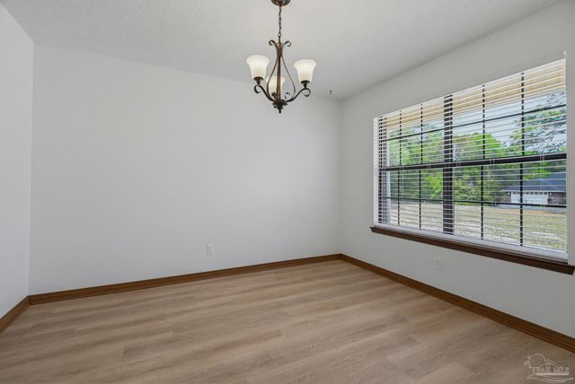 6568 Yellow Hill Dr, Milton, FL 32583