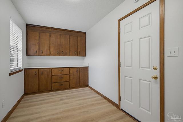 6568 Yellow Hill Dr, Milton, FL 32583