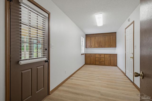 6568 Yellow Hill Dr, Milton, FL 32583