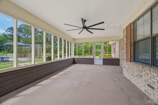 6568 Yellow Hill Dr, Milton, FL 32583