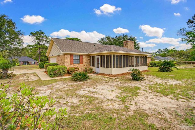 6568 Yellow Hill Dr, Milton, FL 32583