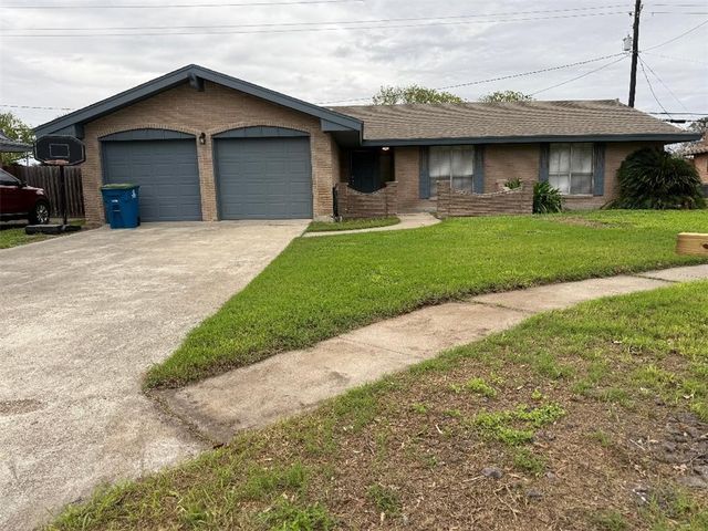 205 Santa Monica St, Portland, TX 78374
