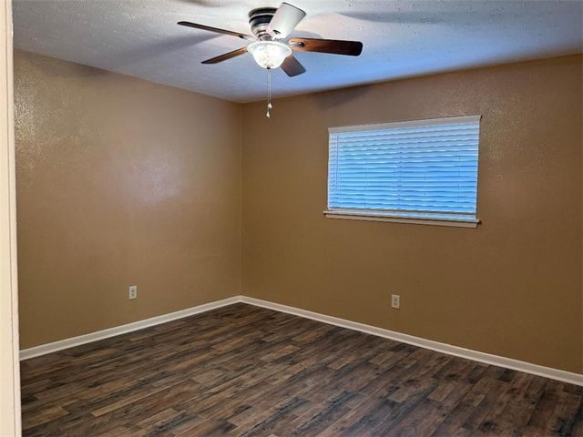 205 Santa Monica St, Portland, TX 78374