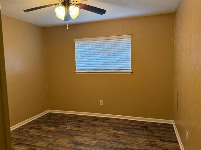 205 Santa Monica St, Portland, TX 78374