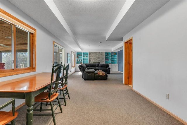 6709 Promontory Drive, Eden Prairie, MN 55346