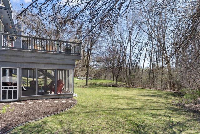 6709 Promontory Drive, Eden Prairie, MN 55346