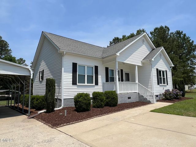 3623 Benson Hardee Road, Benson, NC 27504