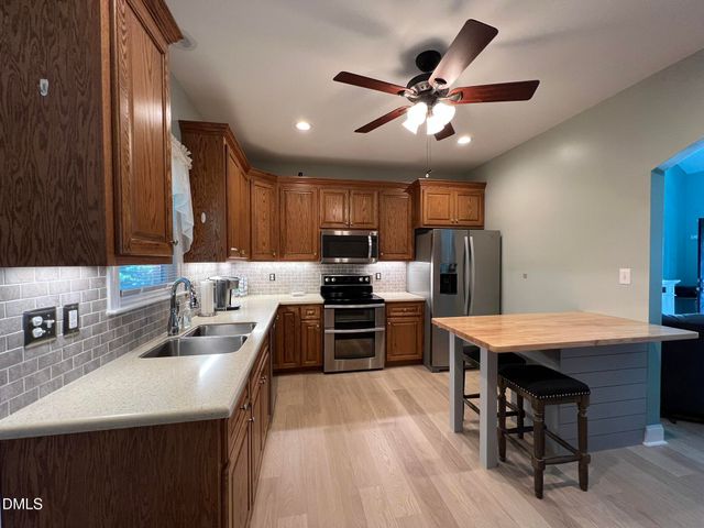 3623 Benson Hardee Road, Benson, NC 27504