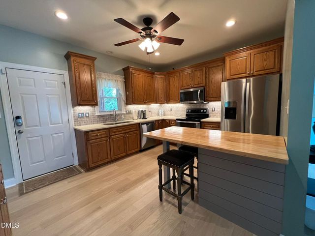 3623 Benson Hardee Road, Benson, NC 27504