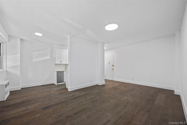 3125 Tibbett Avenue MH, Bronx, NY 10463