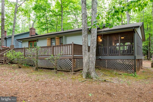125 FAIRWAY DR, Locust Grove, VA 22508