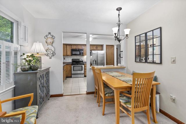 125 FAIRWAY DR, Locust Grove, VA 22508