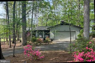 125 FAIRWAY DR, Locust Grove, VA 22508