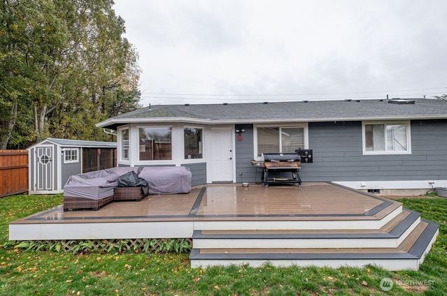 2302 13th Street, Anacortes, WA 98221