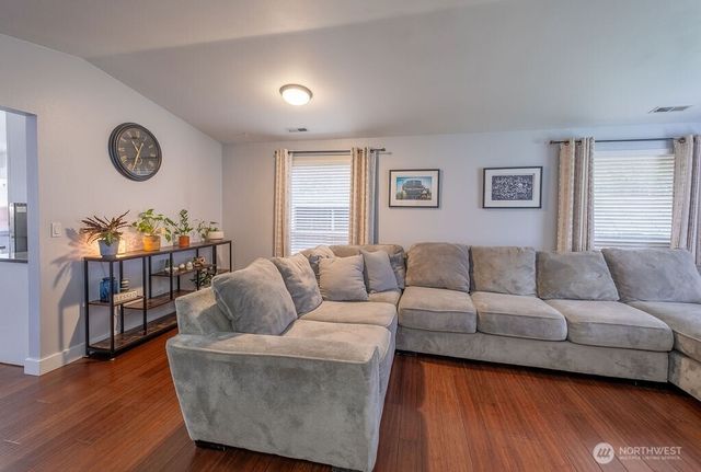 2302 13th Street, Anacortes, WA 98221