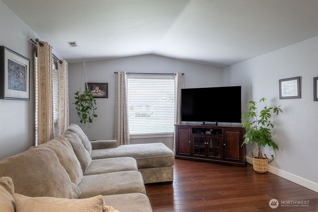 2302 13th Street, Anacortes, WA 98221