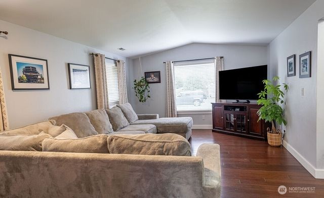 2302 13th Street, Anacortes, WA 98221