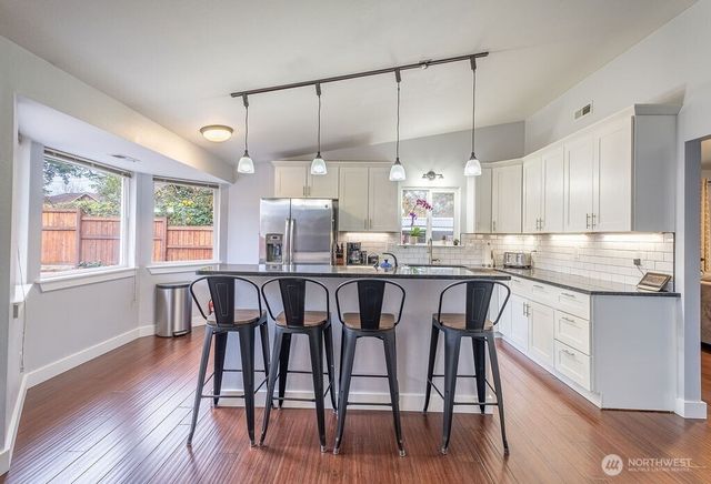 2302 13th Street, Anacortes, WA 98221