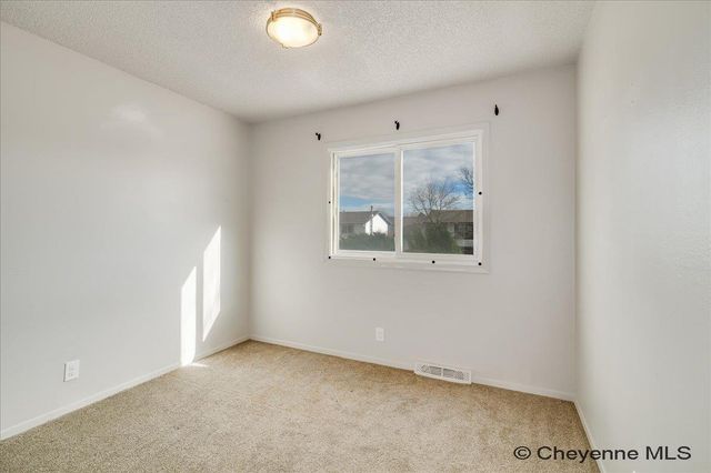4700 KING ARTHUR WY, Cheyenne, WY 82009