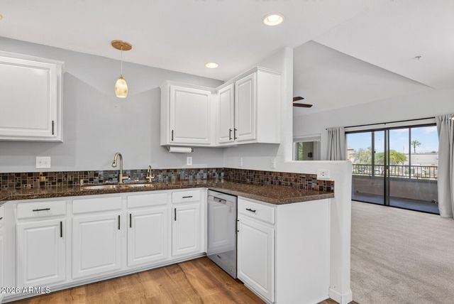 9555 E RAINTREE Drive 2056, Scottsdale, AZ 85260